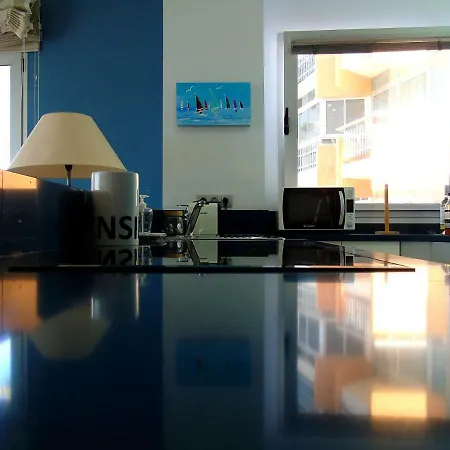 Sunset Paradise Apartment *